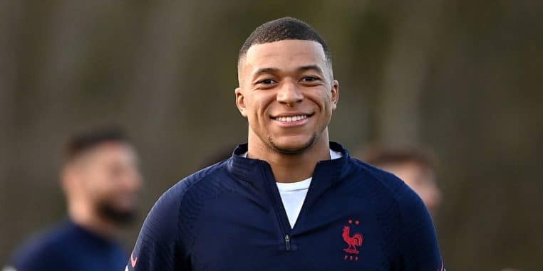 kylian mbappe hotel perqution suede