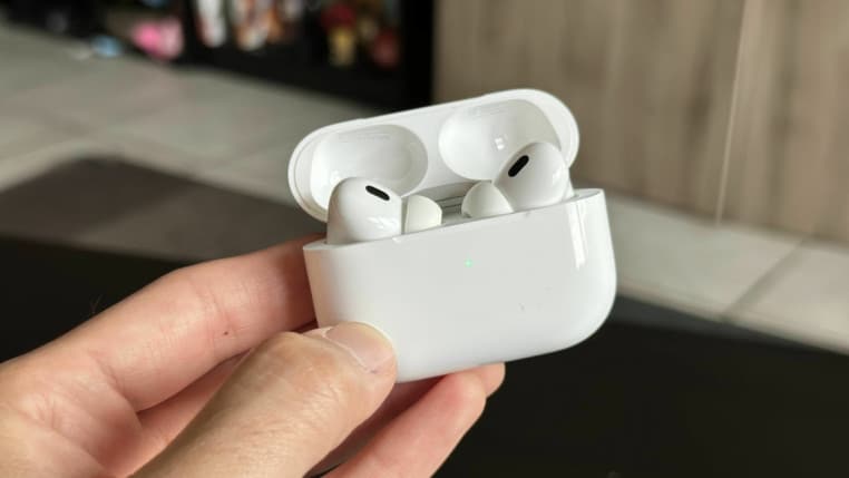 Airpods difference charge