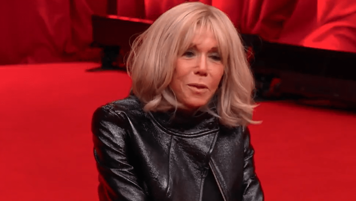 brigitte macron aurait complement changee