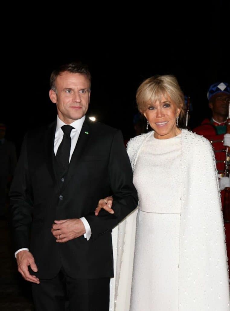 brigitte macron tenue robe blanche