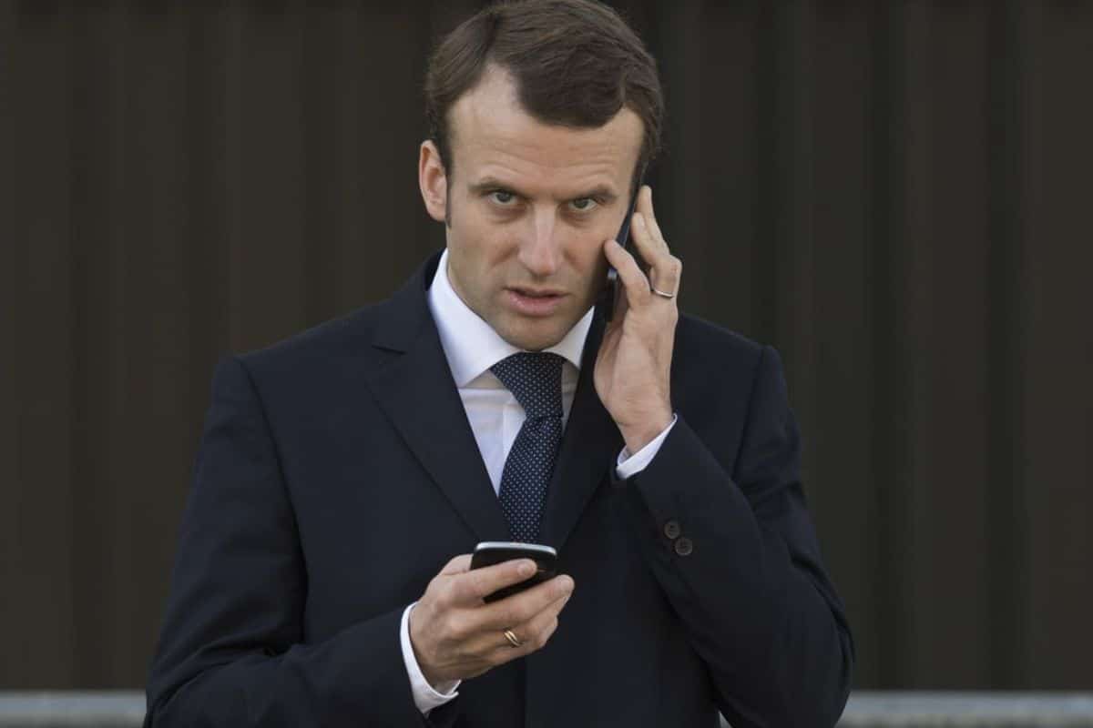 emmanuel macron telephone @AFP