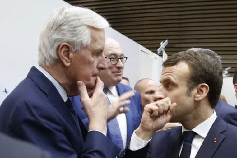 michel barnier et emmanuel macron @ Michel Euler