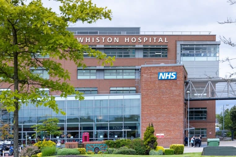 Mere de famille whiston hospital