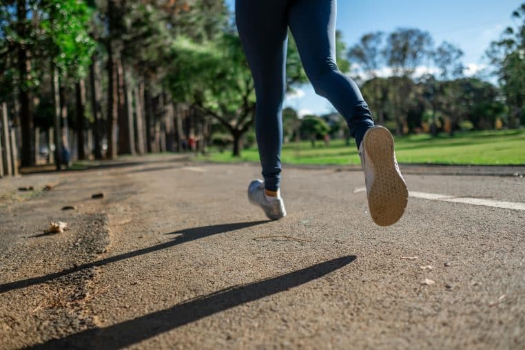 Joggeuse découvre corps sans vie nouveau-né