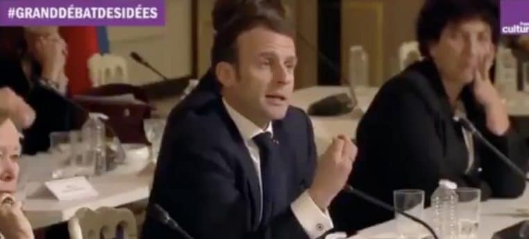 emmanuel-macron-confidendes-phrase-.jpg