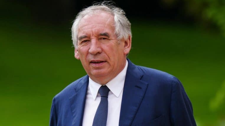 françois bayrou handicap quand il était jeune