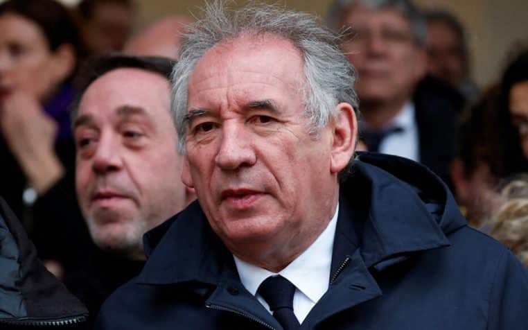 francois-bayrou-ne-devait-pas-etre-premier-ministre-macronn.jpg