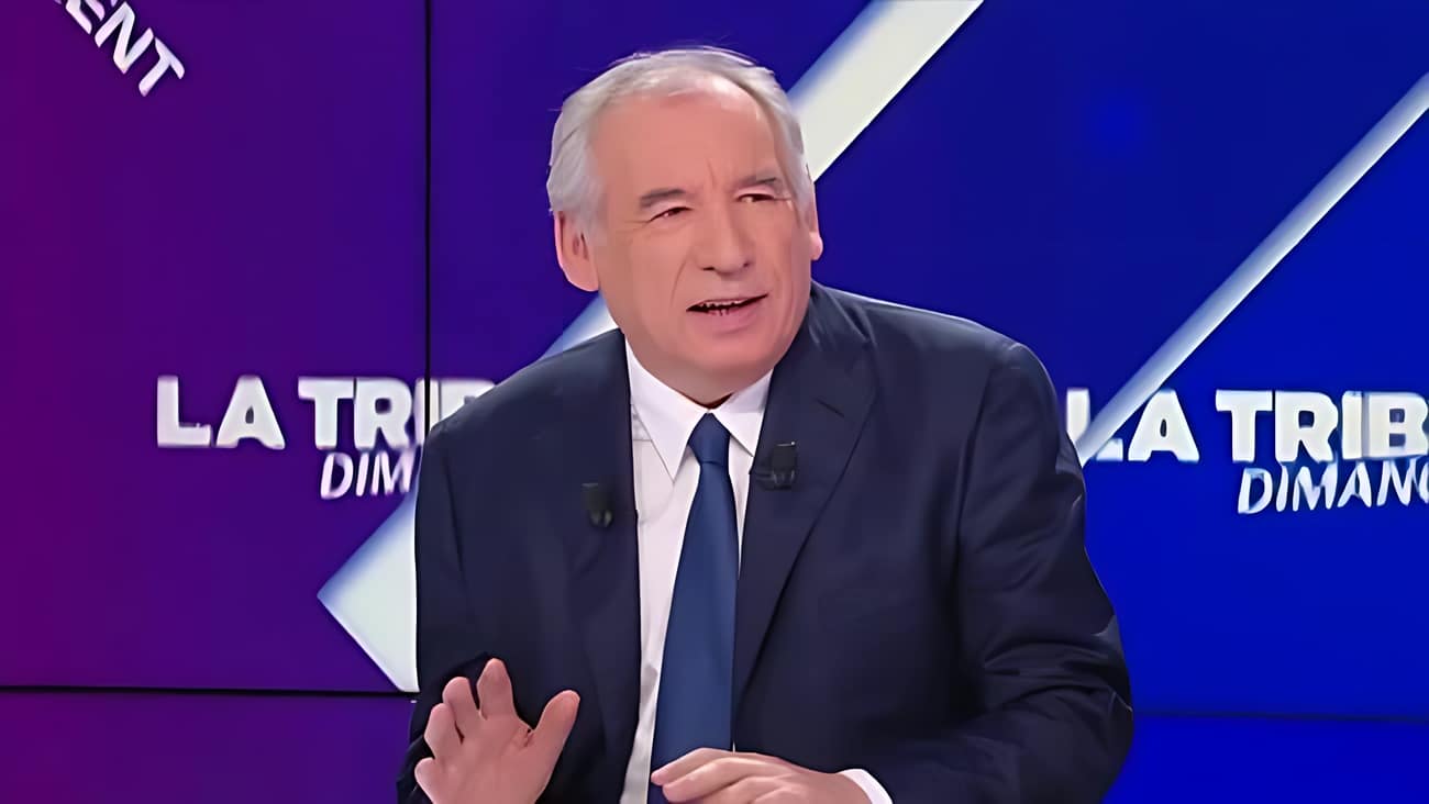 François Bayrou bientôt destitué ?