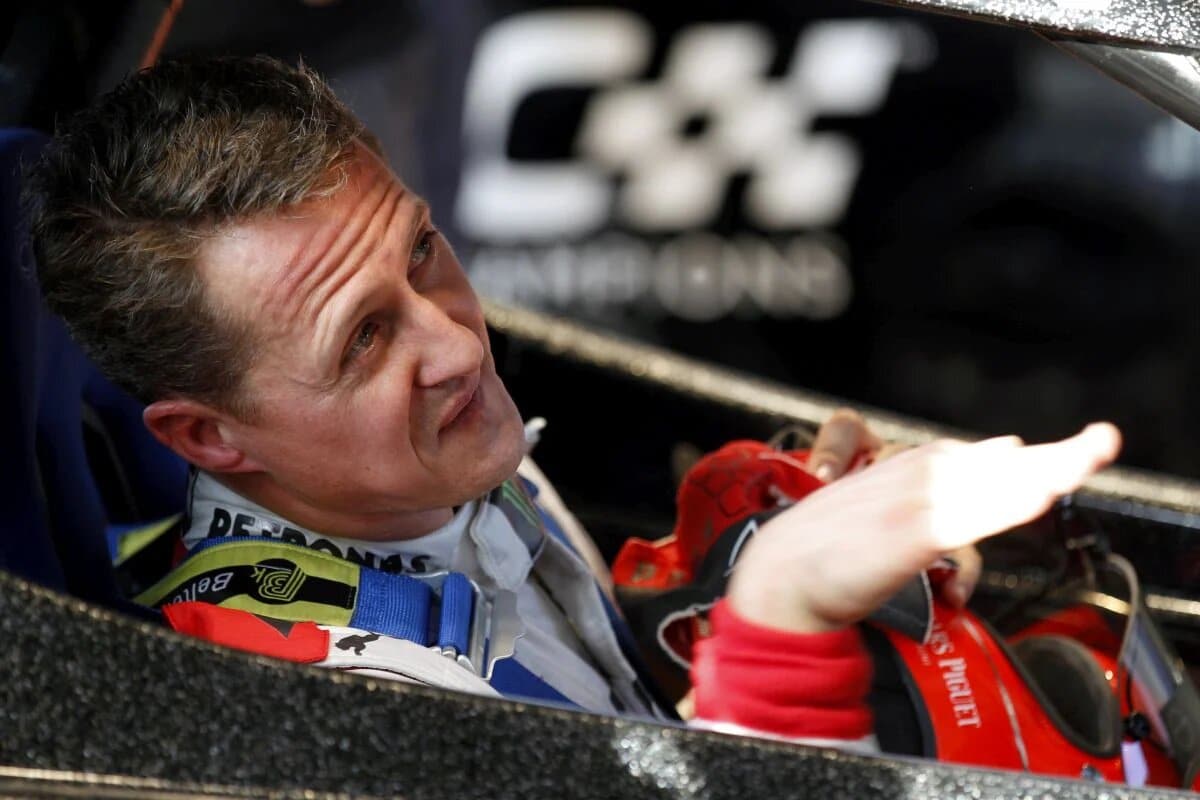 Schumacher sort du silence