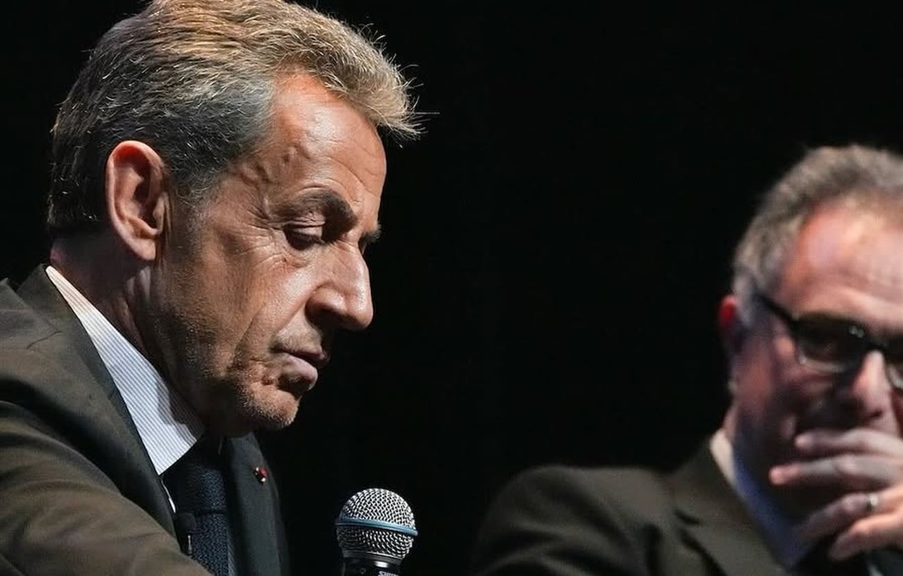 Nicolas Sarkozy condamné à trois ans de prison