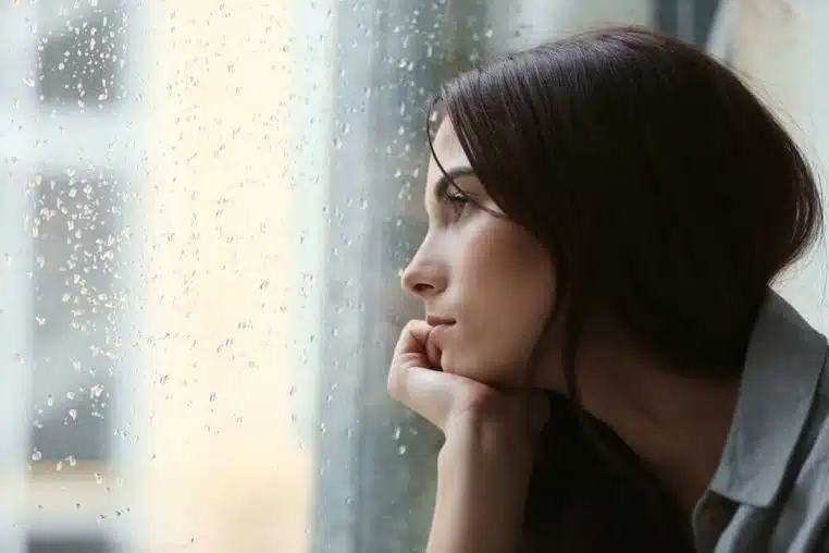 Femme triste