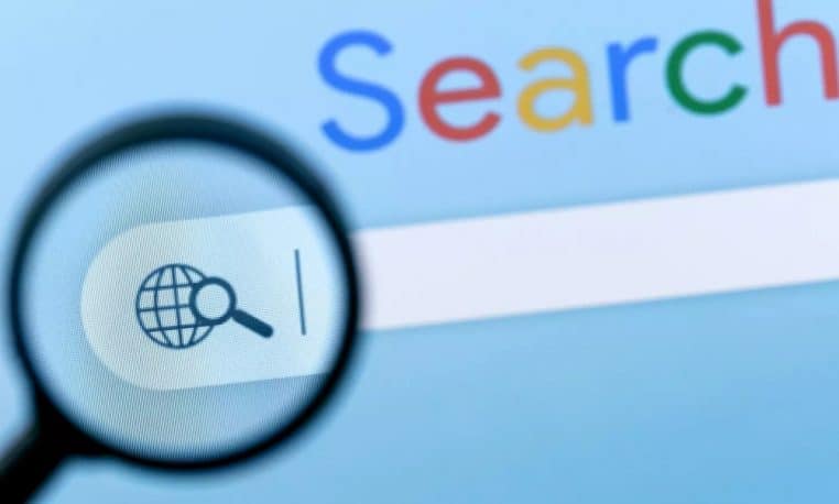 Fetichisme recherches google