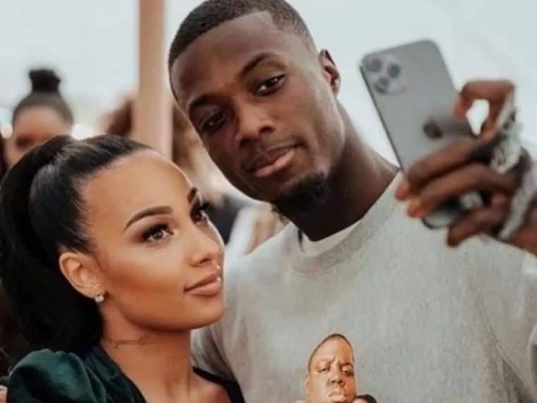 Joueur nicolas pepe couple