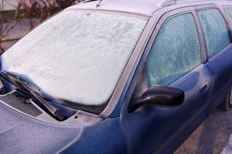 Voiture astuce anti glace