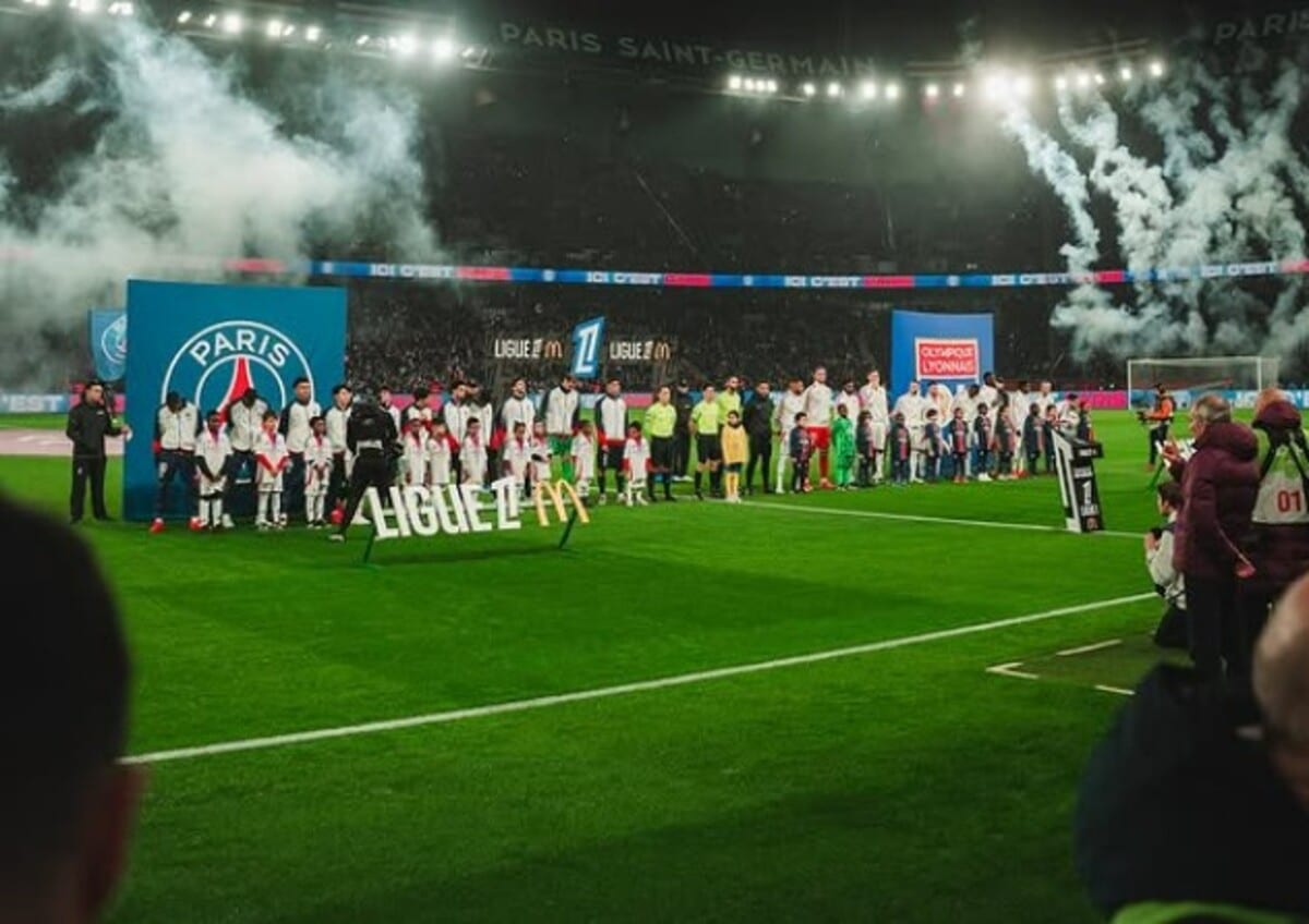 Vers la fin de la ligue 1 ? Le foot français connaît de grosses difficultés !