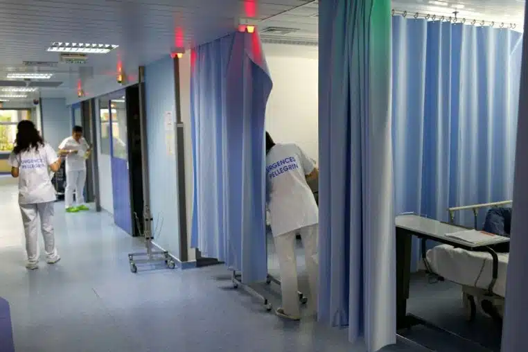 Mere hopital Pellegrin Bordeaux