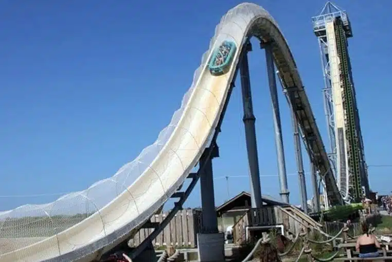 Toboggan parc aquatique Schlitterbahn