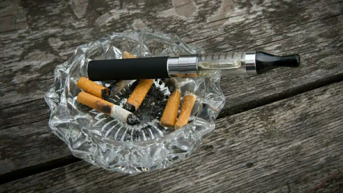 Vapoter vs cigarette