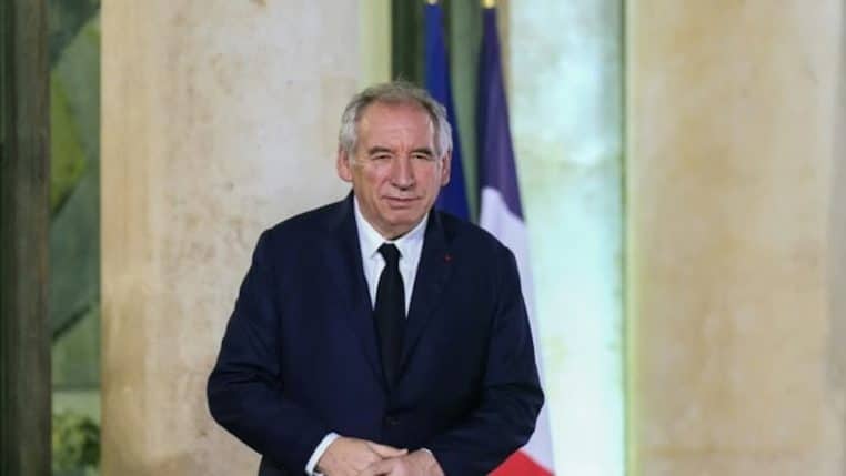 françois bayrou confidences pourquoi vit pas matignonn