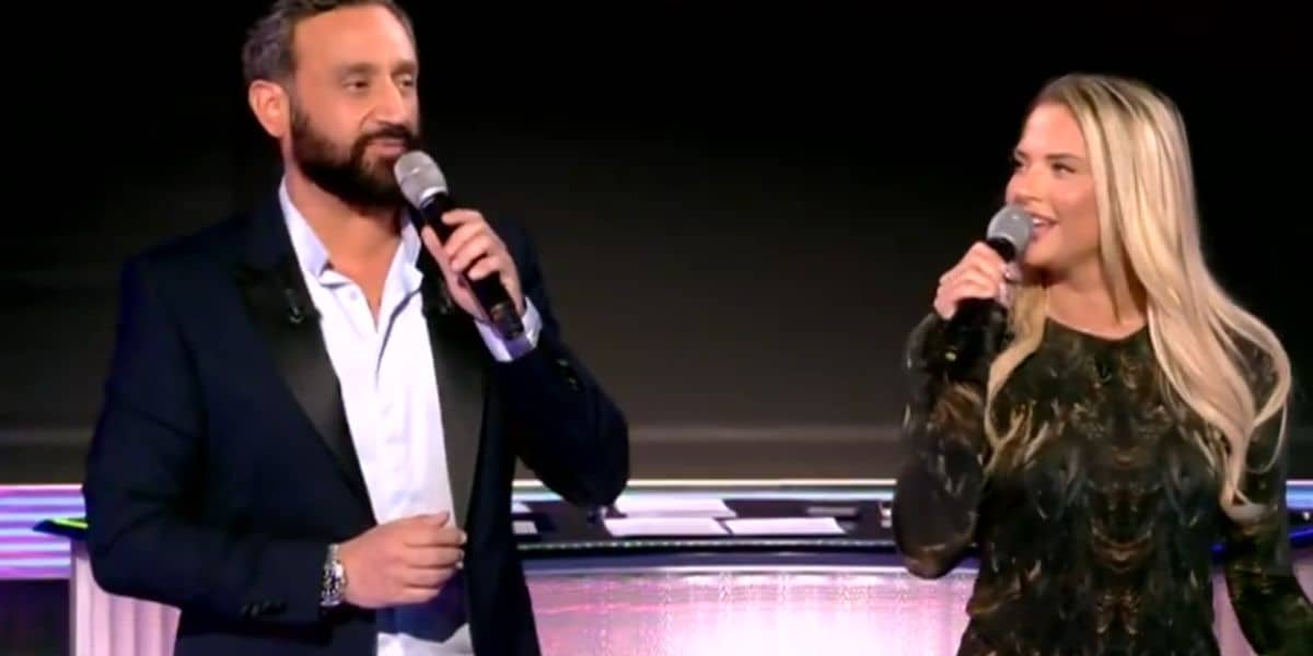 TPMP : Cyril Hanouna et Kelly Vedovelli chantent ensemble le titre de Renaud "Manhattan-Kaboul"