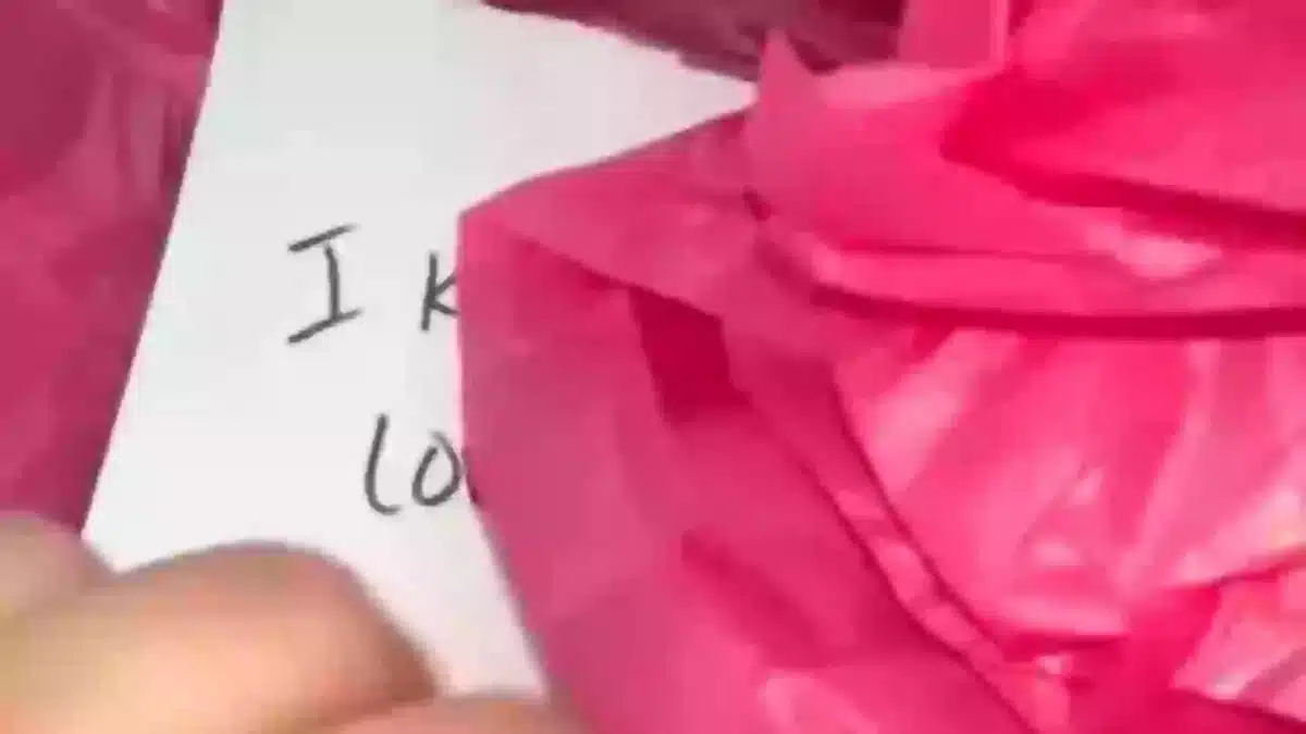 Femme cadeau debat