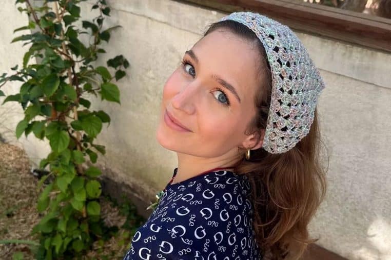 Femme malade cancer sang