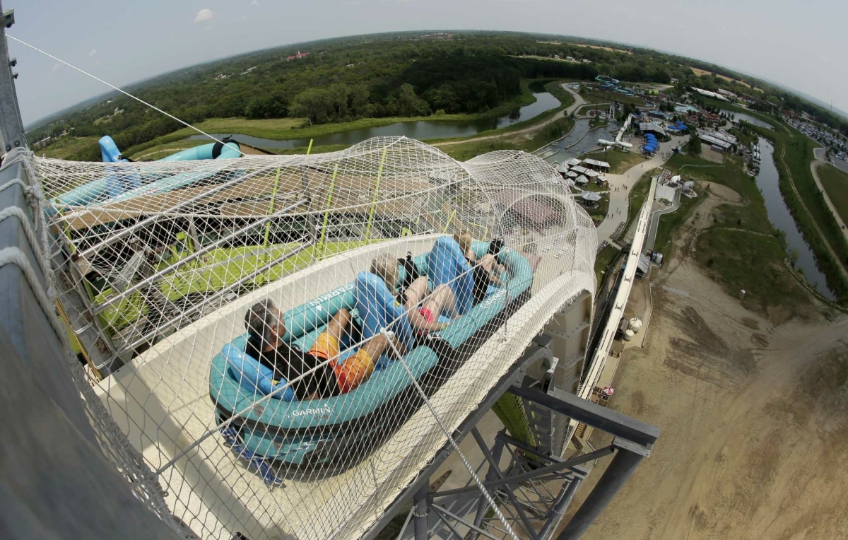 Garcon parc aquatique