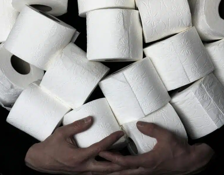 Un employé dérobe 19 000 euros de fournitures