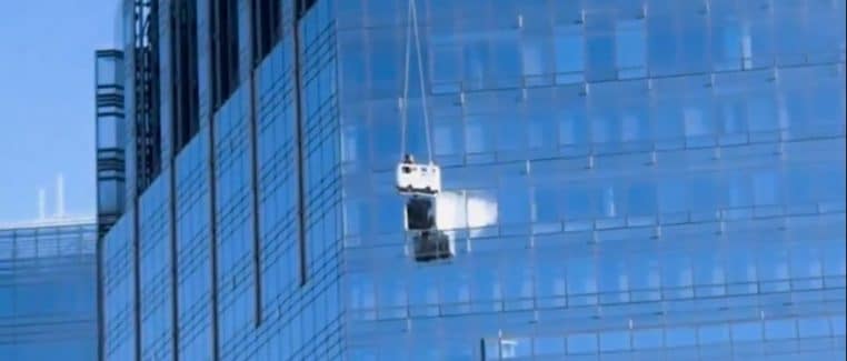 Grosse frayeur pour deux laveurs de vitres