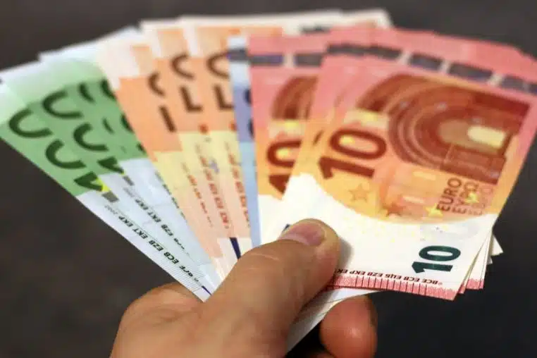 virement rsa euros