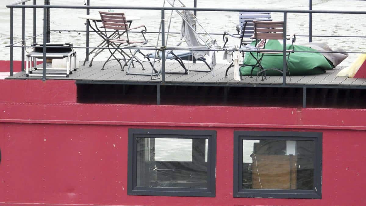 Alexandra Fröhlich : la célèbre écrivaine retrouvée assassinée dans sa péniche en Allemagne