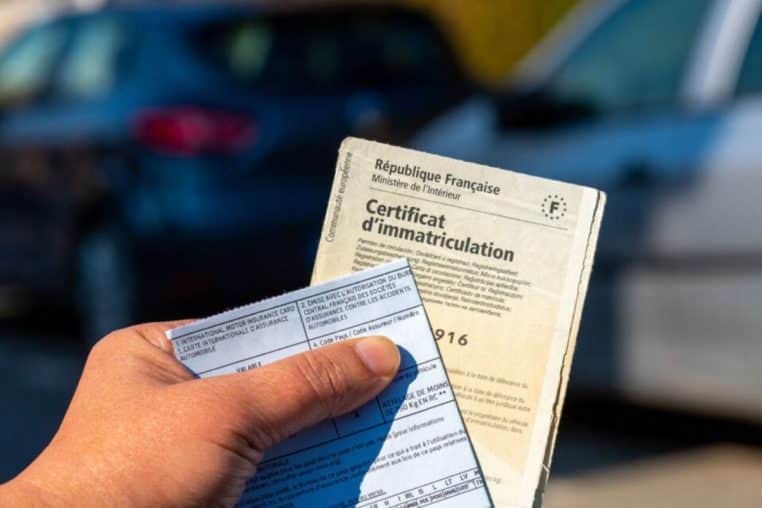 carte grise ©HJBC