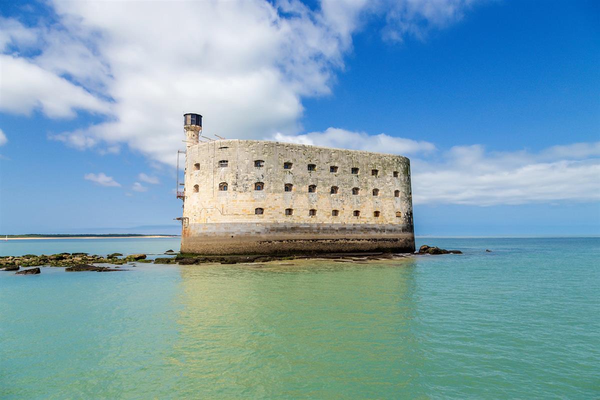 fort-boyard-en-ruines-jeu-bientot-arrete.jpg